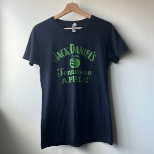 Jack Daniel’s Tennessee Apple Women’s Tee Size Large